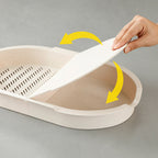 81137 – Two-Chamber Cutting Board