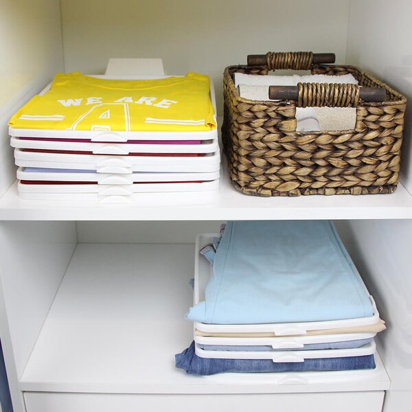 81138 – DecoBella T-Shirt Organizer